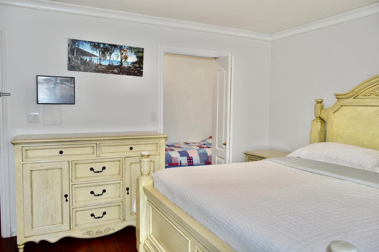John&Jane'S House Apartment เซอร์รีย์ ภายนอก รูปภาพ