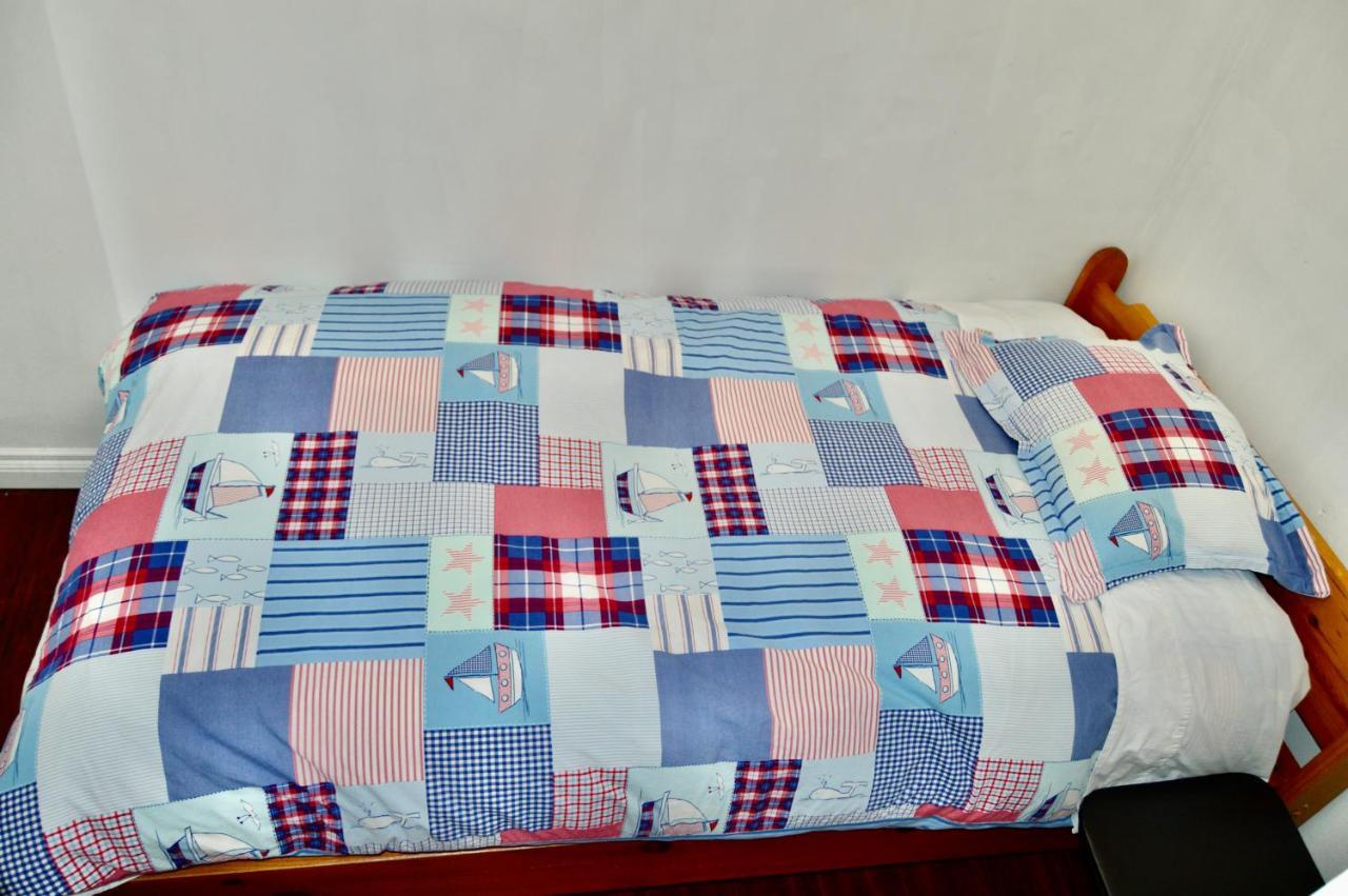 John&Jane'S House Apartment เซอร์รีย์ ภายนอก รูปภาพ