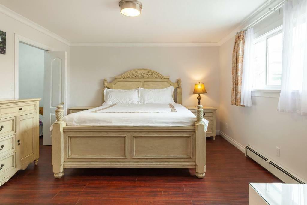 John&Jane'S House Apartment เซอร์รีย์ ภายนอก รูปภาพ